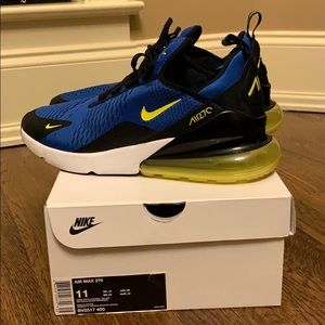 Nike Air Max 270 size 11